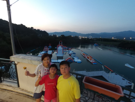 2017-08-20-190634-16