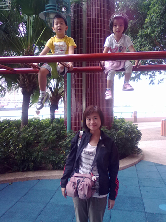 201120111210